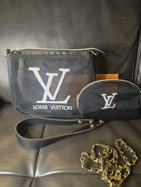 Black Mesh Logo Crossbody + Zip Pouch Set (2pc) + 2 Straps
